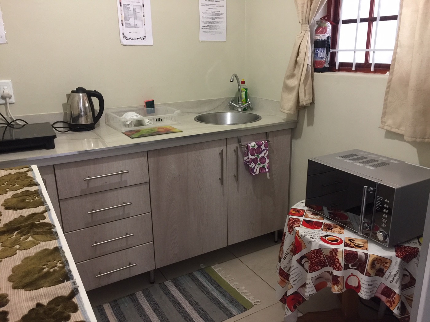 Family Flat kitchenette
